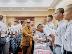 Wagub Kepri Nyanyang Harris Buka Seleksi Paskibraka 2025 Wakil Gubernur Kepulauan Riau, Nyanyang Haris Pratamura, secara resmi membuka kegiatan Seleksi Calon Pasukan Pengibar Bendera Pusaka (Paskibraka) Provinsi Kepulauan Riau Tahun 2025 yang bertempat di Hotel Aston, Tanjungpinang, Selasa (6/5).