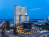Grand Mercure Hadir di Batam: Perpaduan Keindahan Lokal dan Kenyamanan Modern di Gerbang Pariwisata Regional Grand Mercure, brand unggulan dari jaringan perhotelan internasional Accor yang identik dengan sentuhan budaya dan warisan lokal, kini resmi hadir di jantung Batam.