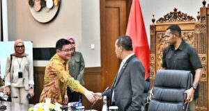 Pembahasan Pasokan Listrik dan Harga Gas Bersama PLN Batam – Menteri ESDM