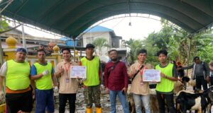 Capella Honda Kepri Berqurban di Masjid Quba Batam Center Dalam semangat kepedulian sosial dan kebersamaan di Hari Raya Idul Adha 1446 H, PT Capella Dinamik Nusantara (Capella Honda) wilayah Kepulauan Riau turut ambil bagian dalam kegiatan qurban yang dilaksanakan di Masjid Quba, Batam Center.