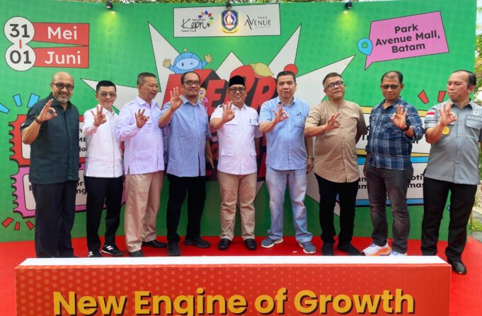 Wagub Nyanyang Buka Kepri Creative Explore 2025: Dorong Ekonomi Kreatif Sejalan dengan Asta Cita Wakil Gubernur Kepulauan Riau, Nyanyang Haris Pratamura, hadir di Park Avenue Mall Kota Batam pada Sabtu (31/05) d