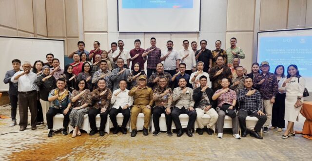 Wakil Gubernur Kepulauan Riau, Nyanyang Haris Pratamura, menghadiri kegiatan penutupan Sosialisasi Devisa Hasil Ekspor dan Layanan Jasa Perbankan Wakil Gubernur Kepulauan Riau, Nyanyang Haris Pratamura, menghadiri kegiatan penutupan Sosialisasi Devisa Hasil Ekspor dan Layanan Jasa Perbankan