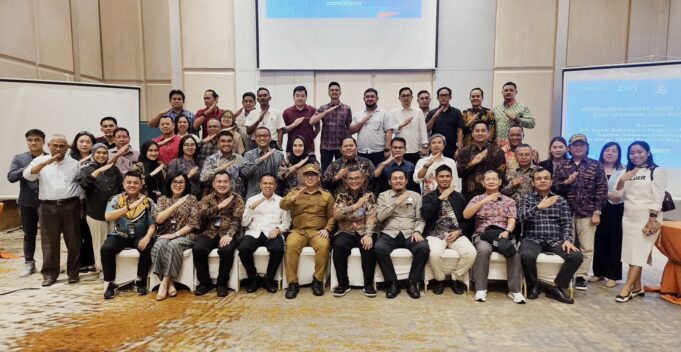 Wagub Nyanyang Dorong Penguatan Ekspor Kepri dalam Silaturahmi Bersama Kakanwil Bank BTN Wakil Gubernur Kepulauan Riau, Nyanyang Haris Pratamura, menghadiri kegiatan penutupan Sosialisasi Devisa Hasil Ekspor dan Layanan Jasa Perbankan