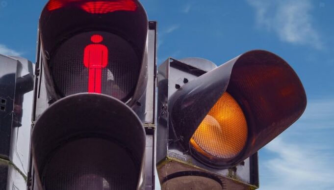 Dishub Batam Tambah Dua Traffic Light, Enam Titik Dapat Marka Jalan Baru