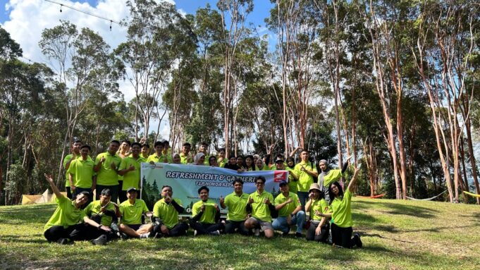 Capella Honda Gelar Gathering Alam Terbuka untuk Front Line People di Kepri PT Capella Dinamik Nusantara, main dealer sepeda motor Honda wilayah Kepulauan Riau, sukses menggelar gathering spesial bagi Front Line People (FLP) Honda dengan tema “Reconnect with Nature, Recharge Your Mind” di Batam.