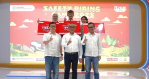 Kembangkan Budaya Keselamatan Berkendara di Safety Riding Camp 2025 Bersama Yayasan AHM Sebanyak 40 duta keselamatan berkendara Astra Honda mengikuti kalibrasi kemampuan dalam mengampanyekan keselamatan berkendara di AHM Safety Riding & Training Center, Deltamas, Cikarang