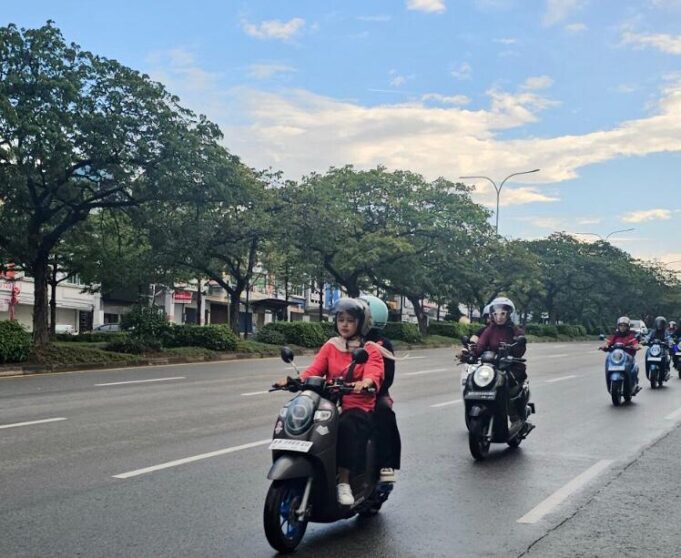 Scoopy Velocreativity: Bikers Honda Kepri Seru-Seruan City Rolling dan Adu Kreativitas di Batam