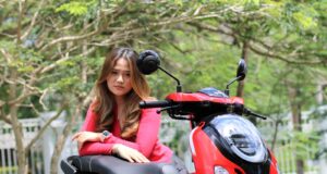 Totally Unique, Totally Kamu! Miliki Segera Honda Scoopy Bikin Kamu Makin Tampil Beda Desain terbaru pada Honda Scoopy makin menegaskan karakter uniknya.