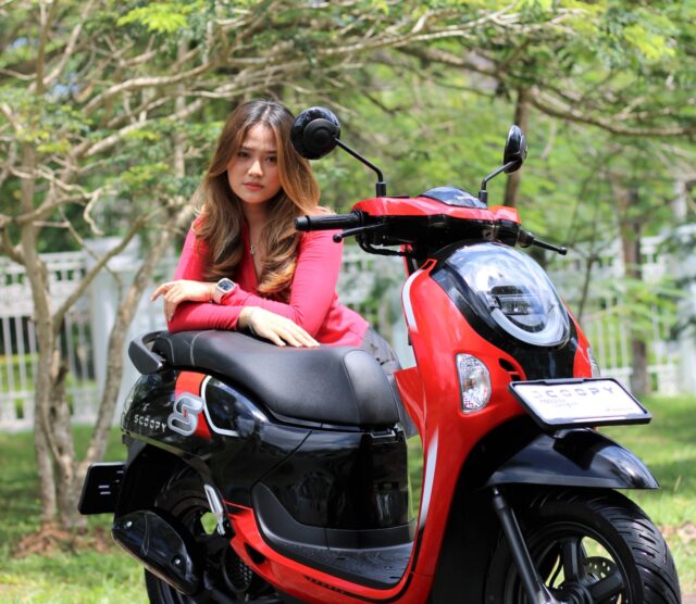 Desain terbaru pada Honda Scoopy makin menegaskan karakter uniknya.
