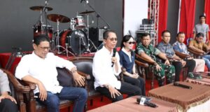 Malam Puncak HUT RI di Engku Putri Ditunda, Wali Kota Amsakar: Hingga Batas Waktu yang Belum Ditentukan