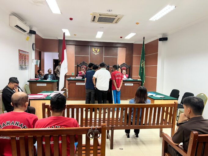 Jutaan Batang Rokok Tanpa Cukai Diamankan, Diangkut dengan Lori Bernomor Polisi TNI