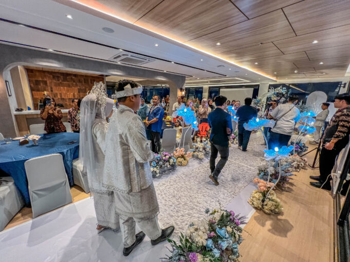 Yello Hotel Harbour Bay Batam Sajikan Intimate Wedding yang Sakral & Berkesan