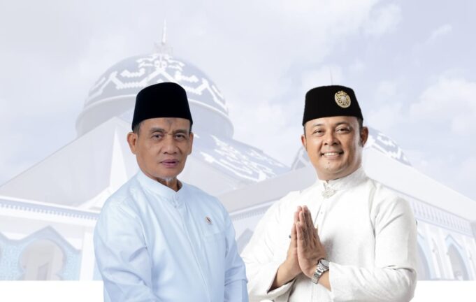 Dihadiri Wamenag RI, Ketua DPRD Kepri Iman Sutiawan Gelar Istiqosah dan Doa Bersama di Masjid Agung Raja Hamidah