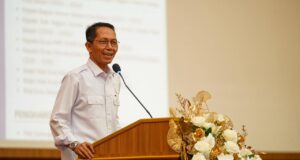 Amsakar Achmad Dukung Peningkatan Kualitas Pendidikan, Dorong Daya Saing Tenaga Kerja Lokal Kepala BP Batam Dr. Amsakar Achmad S.Sos., M.Si