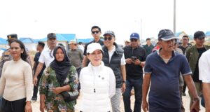 Li Claudia Salurkan Bantuan dan Sumbangan Pembangunan di Rempang Eco City