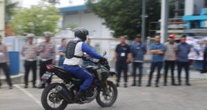 Tips Aman Antisipasi Kendaraan Rem Mendadak di Jalan