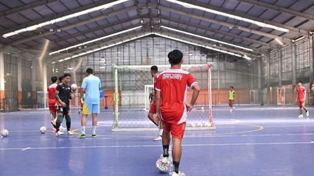 Untuk pertama kalinya, Kepri resmi memiliki klub yang akan tampil di kancah tertinggi futsal Indonesia, yaitu Pro Futsal League (PFL) musim 2025–2026. Untuk pertama kalinya, Kepri resmi memiliki klub yang akan tampil di kancah tertinggi futsal Indonesia, yaitu Pro Futsal League (PFL) musim 2025–2026.