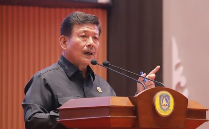 Anggota DPRD Kepri Taba Iskandar Soroti Soal Jalan Muka Kuning–Piayu yang Rusak