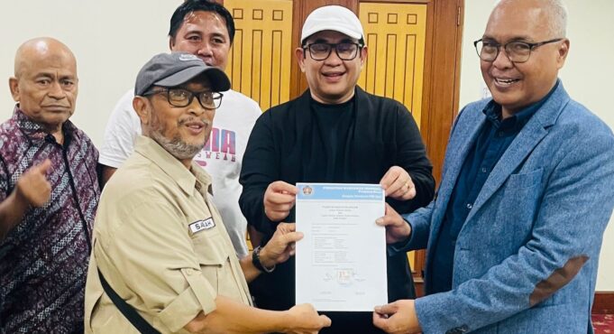 Saibansah Dardani Resmi Pimpin PWI Kepri, PWI Pusat Minta Andi Gino Melebur ke Struktur Sah