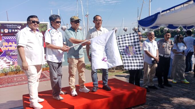 Peserta Fun Rally Wisata Nongsa Resorts – IMI Resmi Dilepas