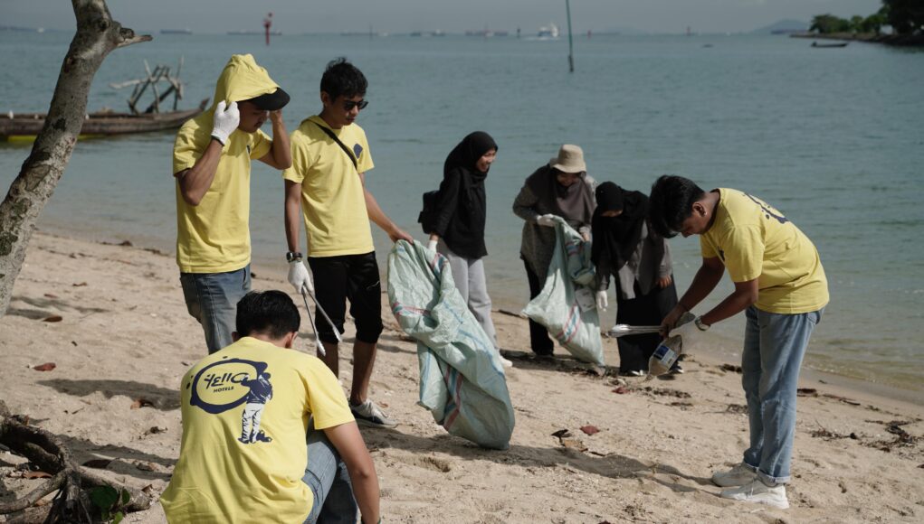 Kolaborasi untuk Bumi: Ascott Region Batam Bersatu dalam Aksi World Cleanup Day 2025 di Pantai Bahagia, Nongsa