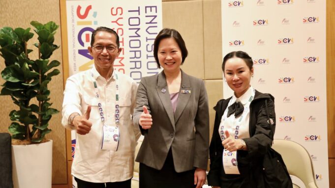 Batam – Singapura Bahas Kelanjutan Kerja Sama Kawasan Industri Berkelanjutan