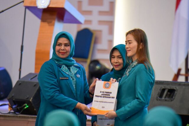 2fa8eaf885f4f7c5491e5a2abfb4220e