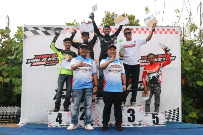 Drag Bike Piala Ketua DPRD Kepri 2025, Iman Sutiawan: Jadikan Drag Bike Arena Tunjukkan Prestasi, Bukan Aksi Jalanan