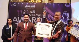 Kepala BP Batam Raih Penghargaan Inspiring Professional dan Leadership Award