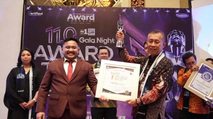 Kepala BP Batam Raih Penghargaan Inspiring Professional dan Leadership Award