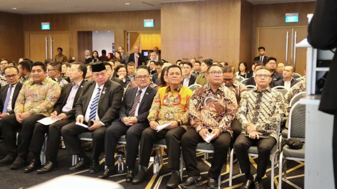 Batam Sampaikan Komitmen Investasi USD 10 Miliar pada Forum Bisnis di Singapura