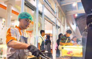 Penawaran Spesial HARRIS Hotel Batam Center dan HARRIS Resort Waterfront Batam: “Beli 4 Dapat 5” untuk Acara BBQ Akhir Tahun