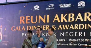 IA Polbat Apresiasi Amsakar Achmad dan Li Claudia Chandra di Reuni Akbar 2025