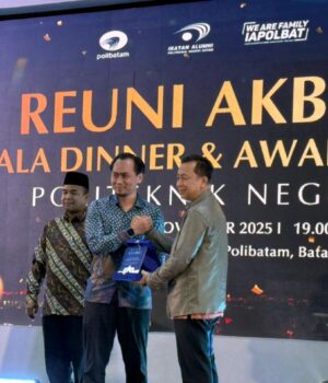 IA Polbat Apresiasi Amsakar Achmad dan Li Claudia Chandra di Reuni Akbar 2025