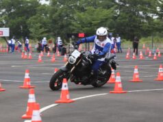 Waspadai Bahaya Menggunakan Rem Depan Saat Menikung, Ini Penjelasan Instruktur Safety Riding Honda