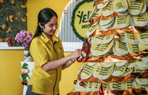 Akhir Tahun Penuh Warna di Yello Hotel Harbour Bay Batam, Natal Hangat & Tahun Baru Meriah