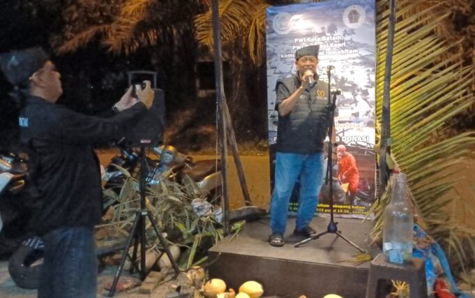 ‘Malam Sastra Sumatera Luka’ PWI Kepri-PWI Batam Banjir Dukungan Warga Aceh, Sumut dan Sumbar