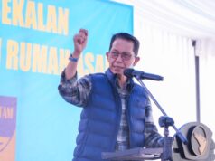 Warga Tanjung Banun Terima Bantuan Perbekalan dan Santunan Rumah Secara Penuh