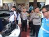 Perkuat Mobilitas Polisi, PLN Batam Serahkan 4 Unit BYD Atto 1 ke Polda Kepri