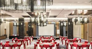 Imlek 2026 Makin Berkesan! Grand Mercure Batam Centre Gelar Reunion Dinner of The Fire Horse