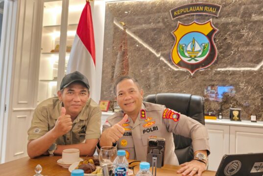 Perjalanan Sunyi Agus Bagjana di Atas Roda Dua Menuju Tanah Suci