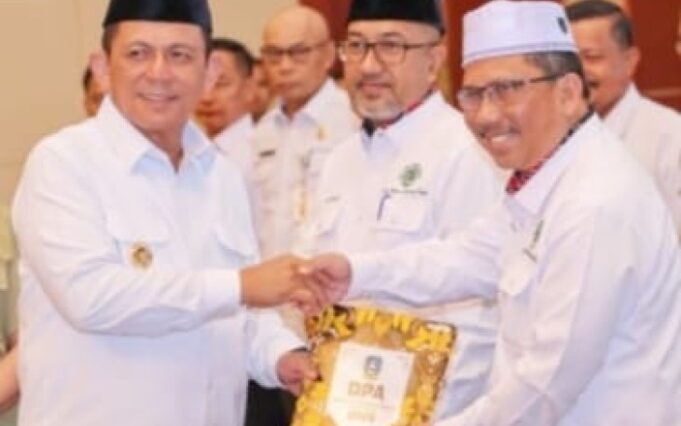 Gubernur Ansar Serahkan DPA 2026 ke 34 OPD, Tegaskan Tanggung Jawab Hukum dan Moral Kinerja ASN