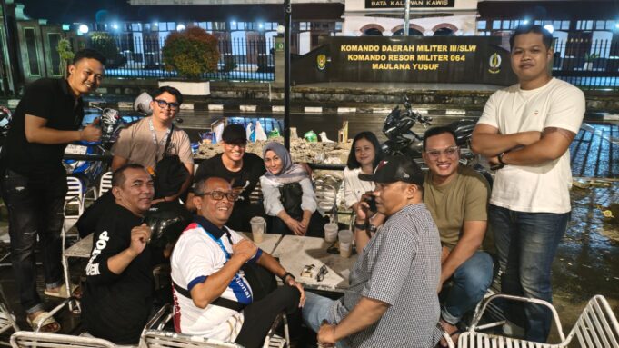 Komunitas Honda ADV Banten Iringi Pelepasan Agus Bagjana Jelajah 13 Negara