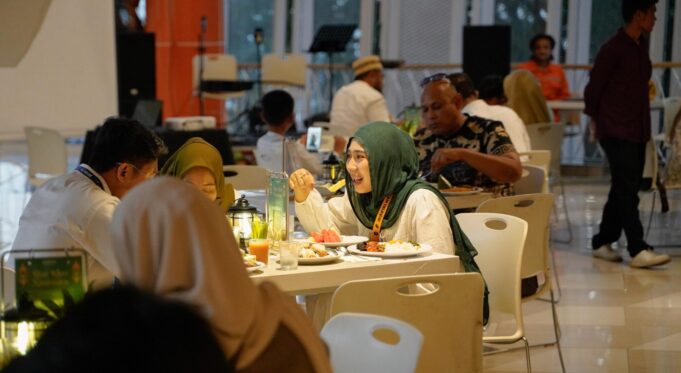 Rayakan “Makna Ramadan”, HARRIS Barelang Batam Hadirkan Paket Menginap 24 Jam Termasuk Iftar