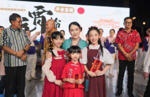 Momentum Cap Go Meh 2026, Li Claudia Ajak Masyarakat Menjaga Kelestarian Alam