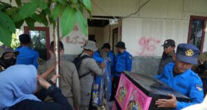 Tim Terpadu Kota Batam Tertibkan Bangunan Ilegal di Kurahan Sei Binti