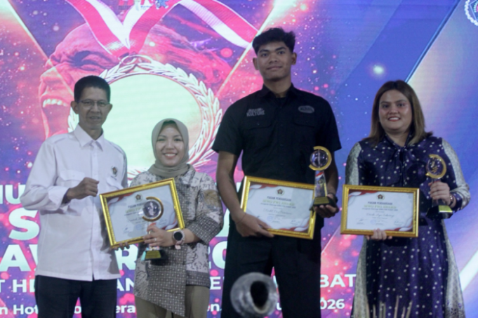 Panggung Penghormatan bagi Atlet dan Insan Olahraga di Malam Anugerah SIWO PWI Award 2026 SIWO