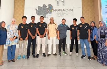 Usep RS Lepas Atlet Layar Kepri ke Kejurnas Indonesia Regatta II 2026