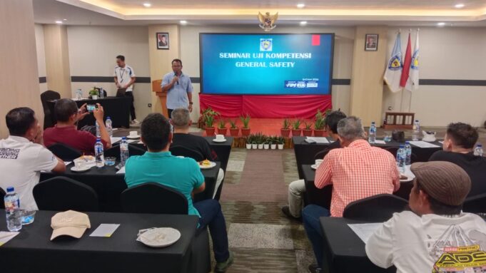 Seminar IMI Kepri di Batam, Peserta Variatif, Dharma Srada Soroti Pentingnya Ilmu dan Pengalaman