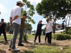 Pantau Langsung Proyek Jalan dan Drainase, Li Claudia Pastikan Pengerjaan Berjalan Optimal